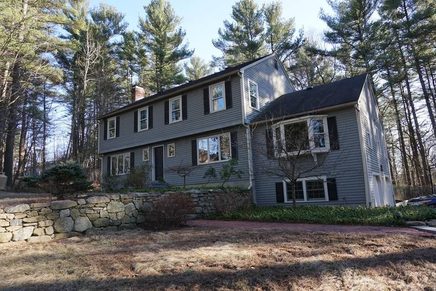 292 Stow Rd, Harvard, MA 01451