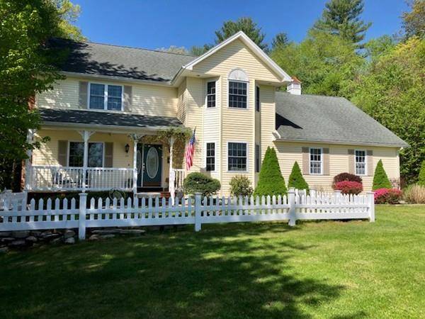 33 Colicum Dr, Charlton, MA 01507