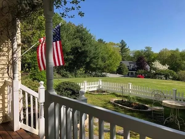 Charlton, MA 01507,33 Colicum Dr