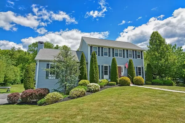 176 Alanita Drive, Taunton, MA 02780