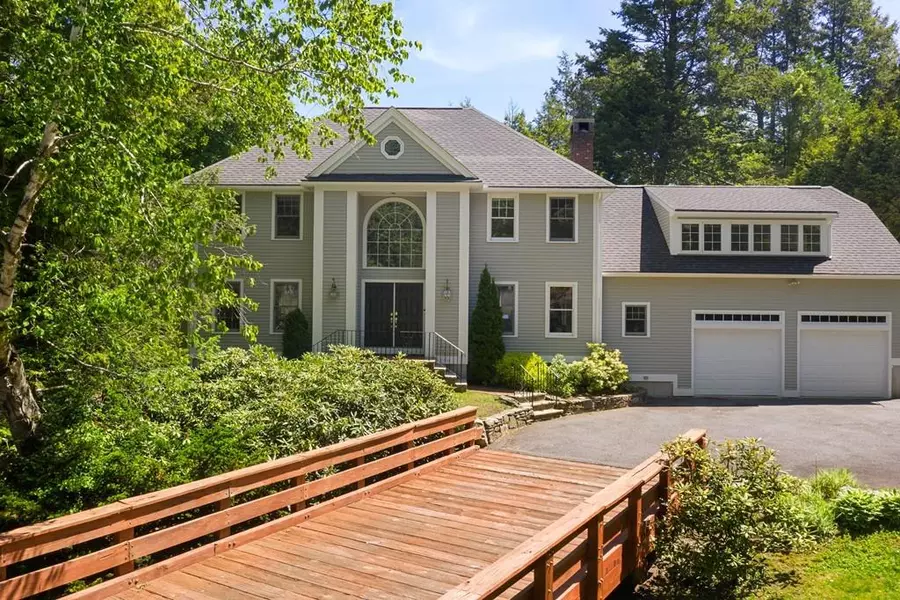 44 Buswell Park, Newton, MA 02458