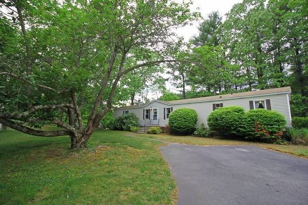 Kingston, MA 02364,33 Bayberry Ln