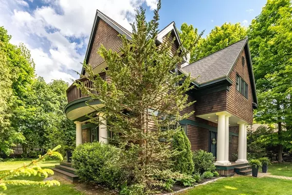 Milton, MA 02186,37 Walnut St