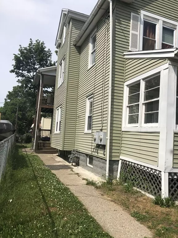 Springfield, MA 01104,24 Van Horn Pl