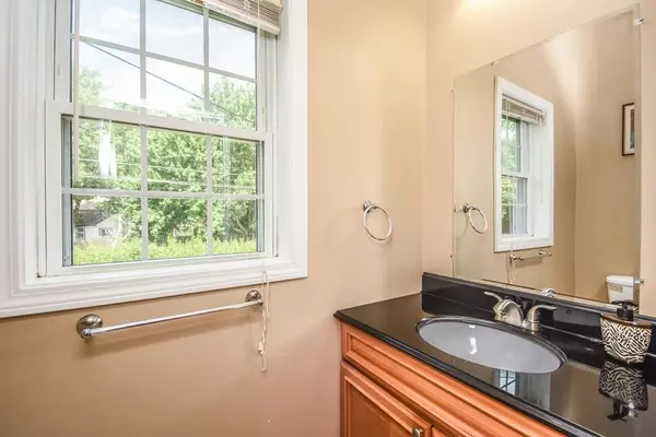 Holbrook, MA 02343,63 W Shore Rd