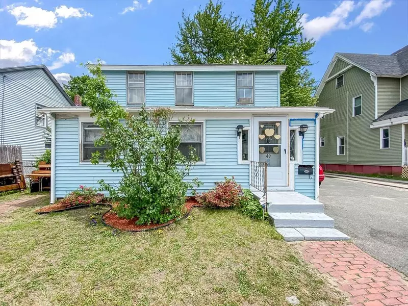 49 Armory St, Springfield, MA 01105