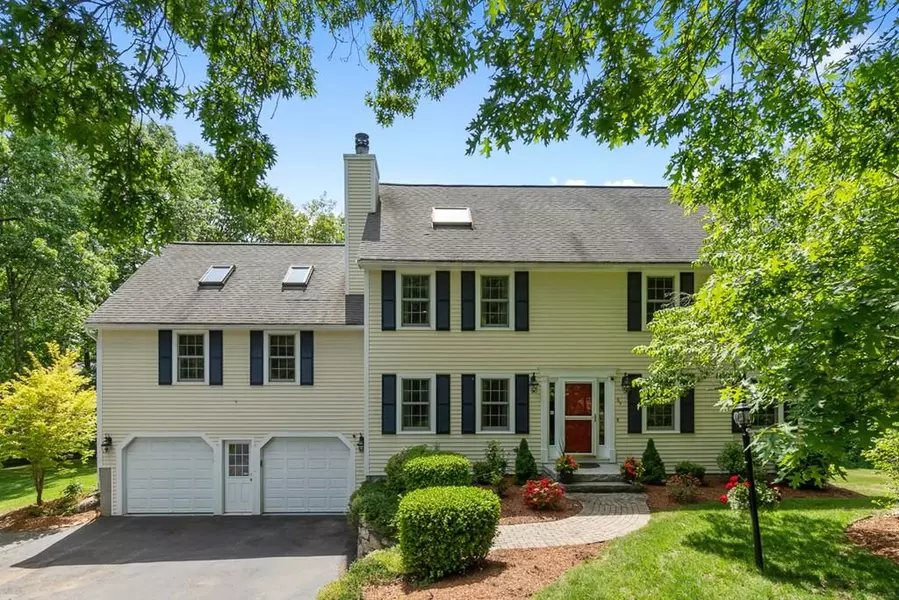 65 Village View Road, Westford, MA 01886