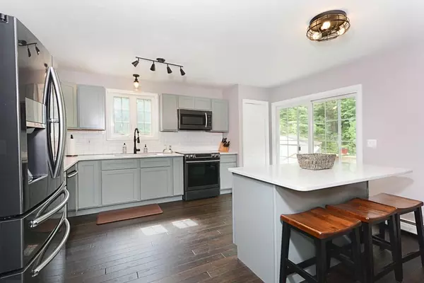New Braintree, MA 01531,431 Barr Rd