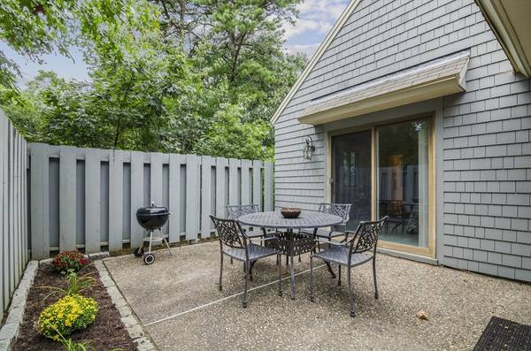 5 Grove Ln #5, Brewster, MA 02631