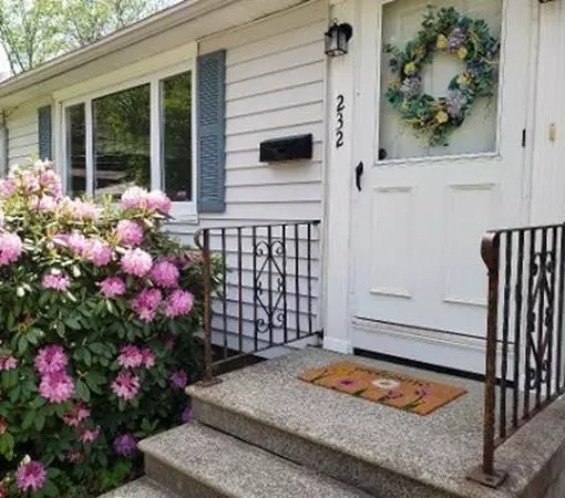 Southbridge, MA 01550,232 High