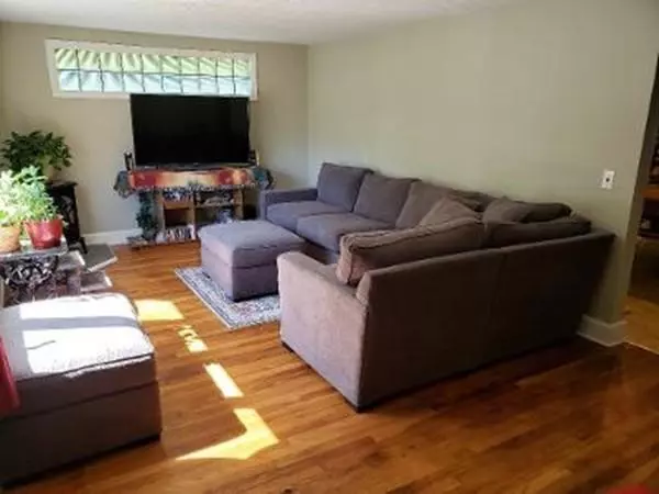 Southbridge, MA 01550,232 High