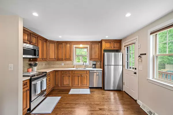 Abington, MA 02351,104 Loganberry Drive