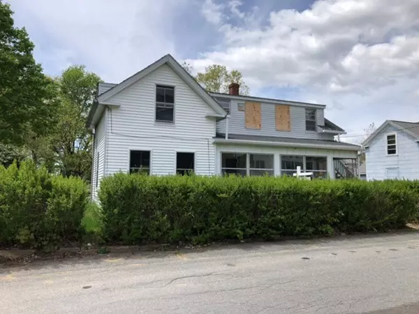 20 Temple St, Spencer, MA 01562