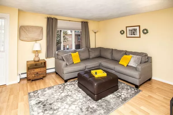 Haverhill, MA 01832,71 Casablanca Ct #71