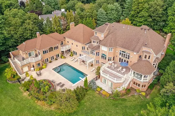 66 Skyline Drive, Westwood, MA 02090