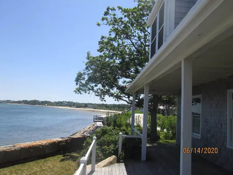 24 Salt Pond Rd, Chatham, MA 02650