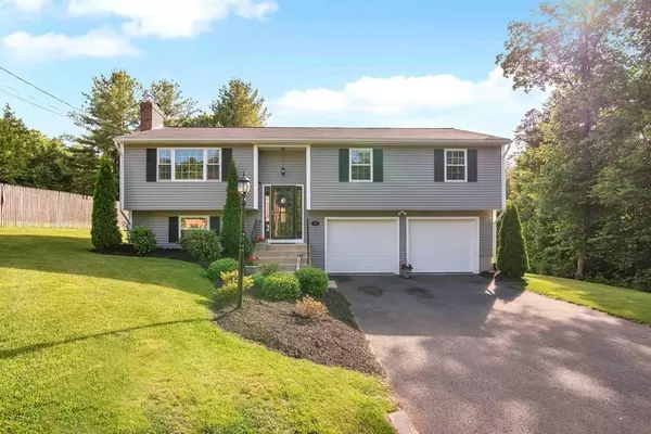 41 Canal Dr, Westfield, MA 01085