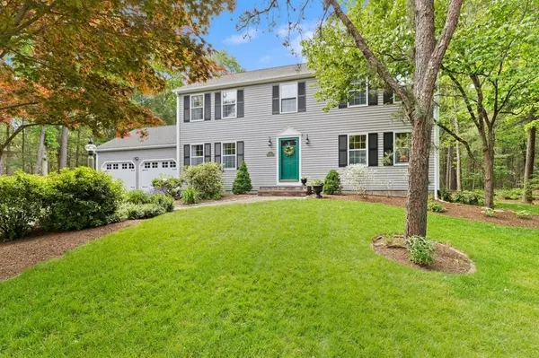18 Westview Dr, Mansfield, MA 02048