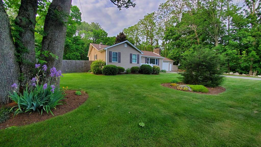 18 Padelford St, Berkley, MA 02779