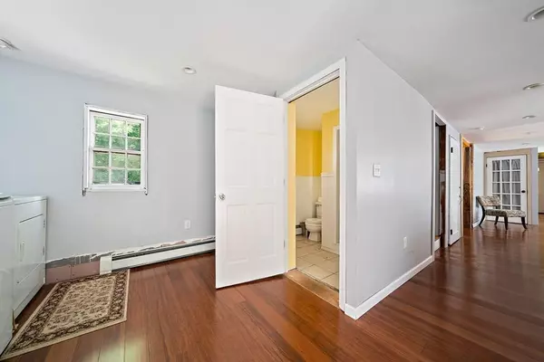 Scituate, MA 02066,15 Christopher Ln