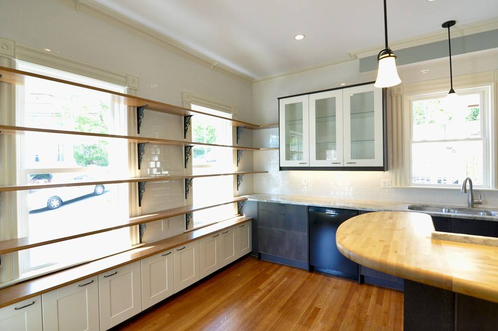 Somerville, MA 02143,229 Summer St #1
