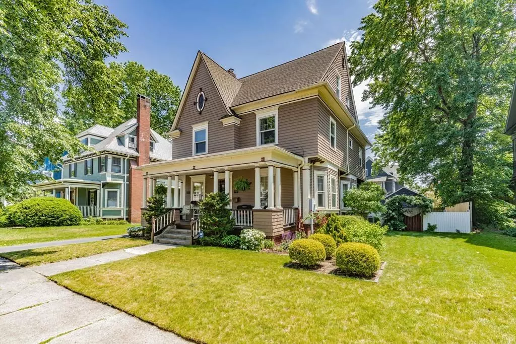 Springfield, MA 01108,77 Fairfield St.