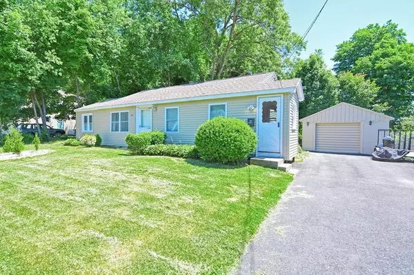 16 Elbridge Rd, Auburn, MA 01501