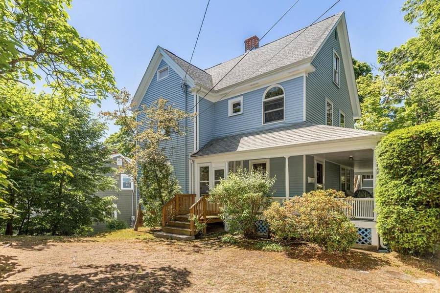 66 Sutherland Rd, Arlington, MA 02476