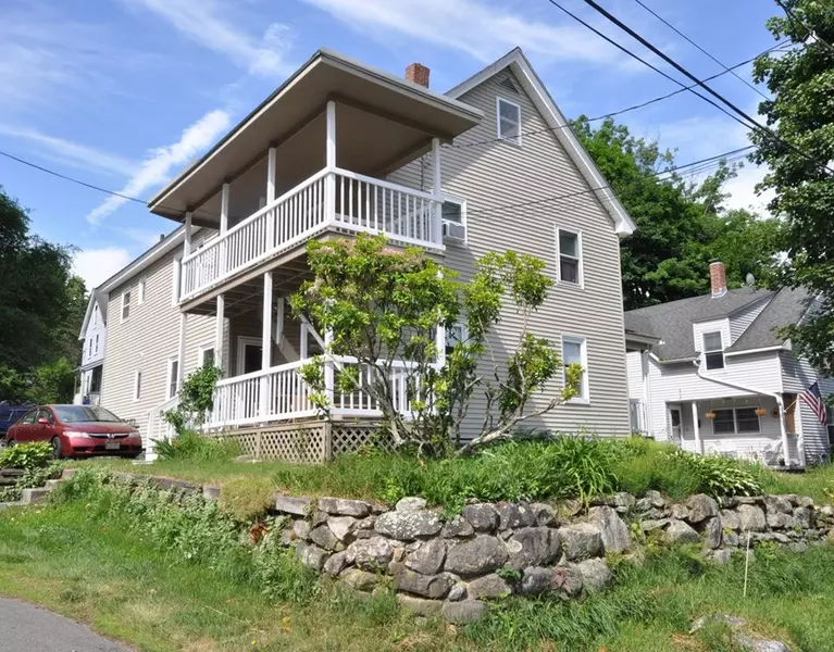 17 Douglas Ave #17, Maynard, MA 01754