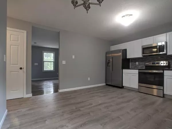 Springfield, MA 01151,25 Burke St