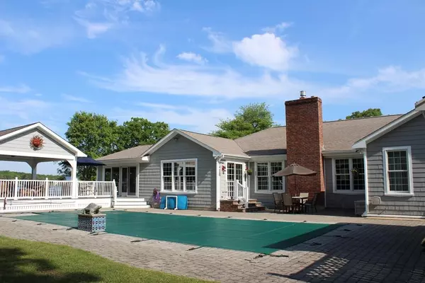 Tiverton, RI 02878,1219 Stafford Rd