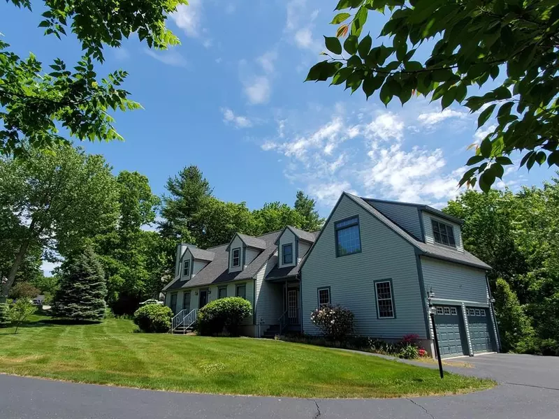 5 Magnolia Drive, Ayer, MA 01432