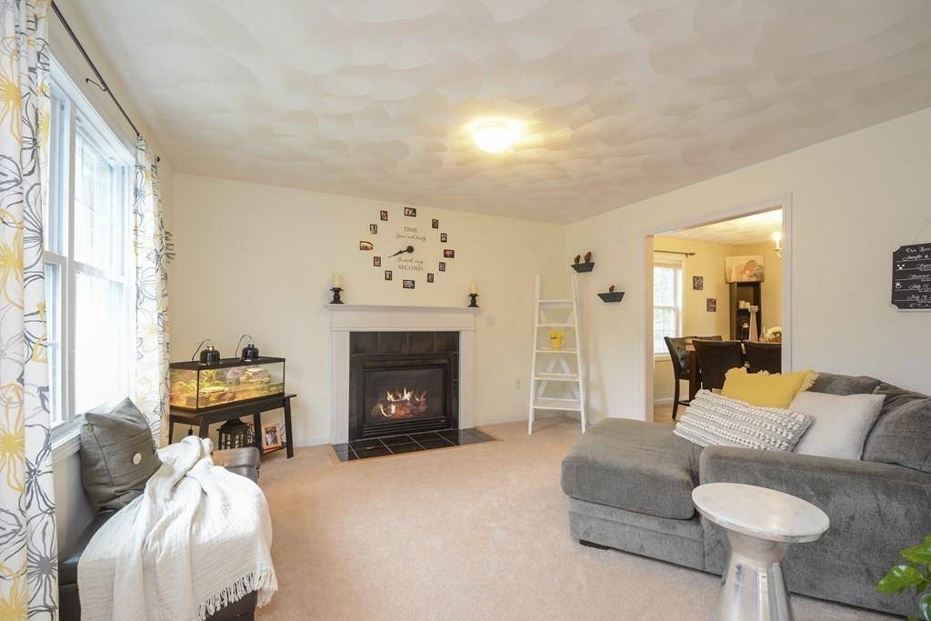 Lowell, MA 01854,117 Charant  Rd