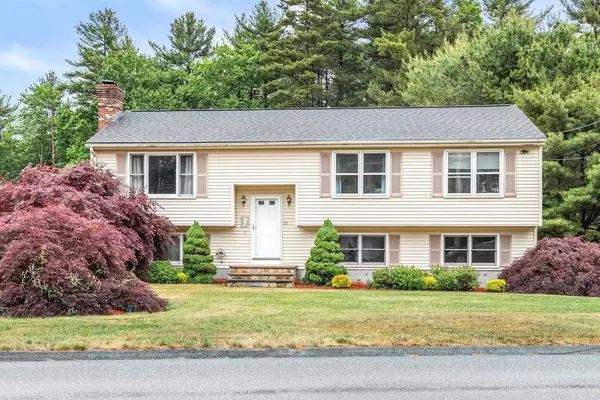 70 Judique Road, Tewksbury, MA 01876