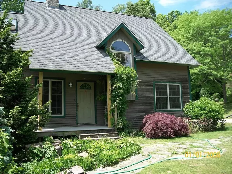 149 Paxton Rd, Spencer, MA 01562