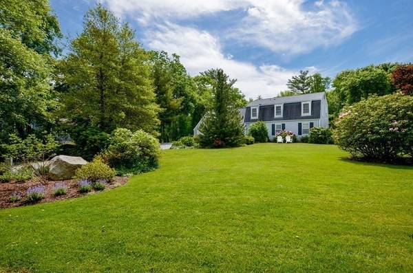 50 Olde Knoll Rd, Marion, MA 02738