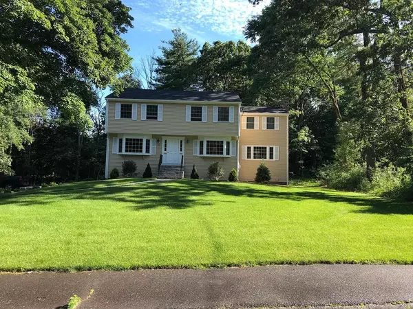 46 Evergreen Way, Medfield, MA 02052