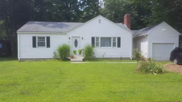 34 Anne St, East Longmeadow, MA 01028