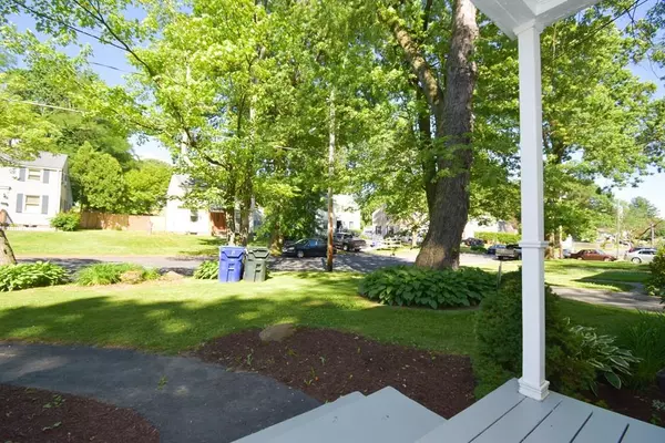 Springfield, MA 01107,92 Jardine St