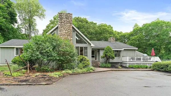435 Randolph St, Abington, MA 02351