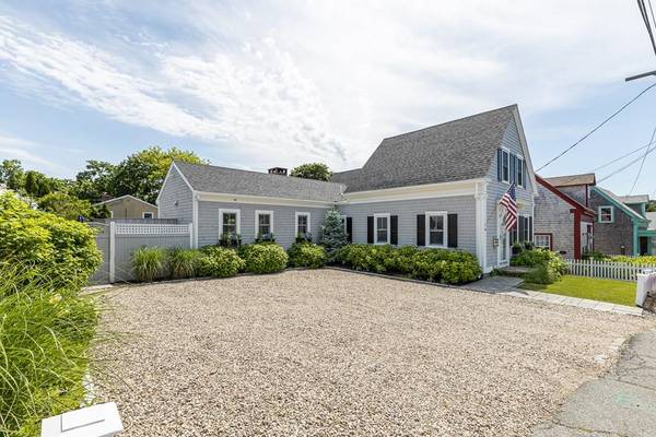 14 Prince St, Provincetown, MA 02657