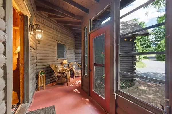 Rutland, MA 01543,25 Irish Ln