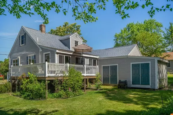 16 Elm Street, Townsend, MA 01469