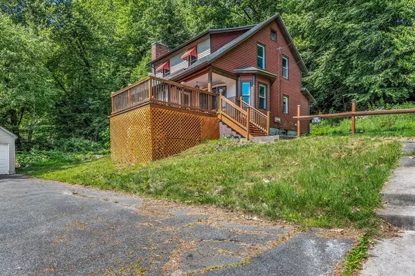 63 Elm Cir, West Springfield, MA 01089