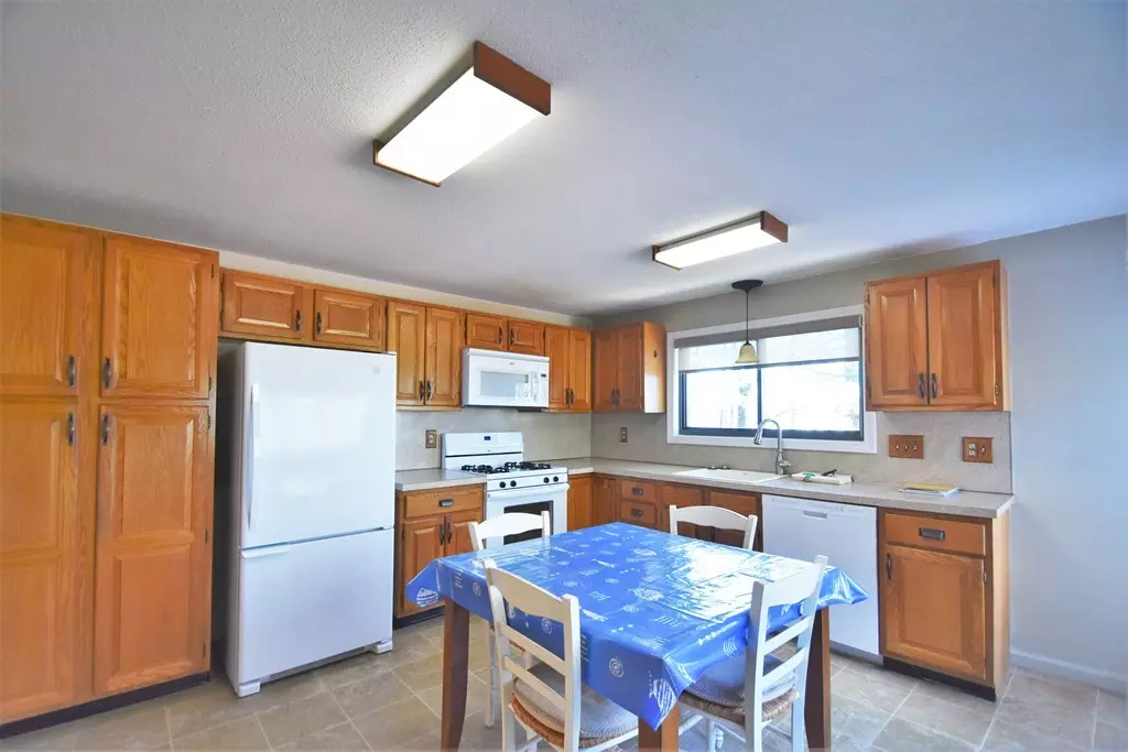 Ashland, MA 01721,78 E Bluff Rd #78