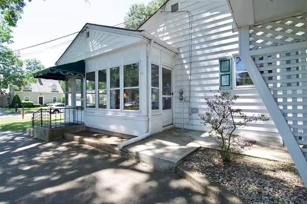 Springfield, MA 01119,68 Fallston St