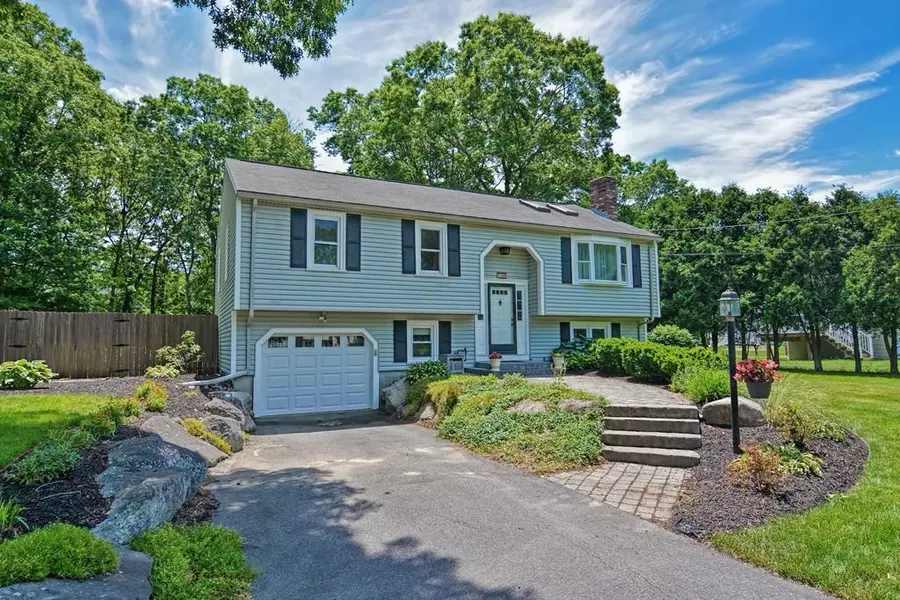 109 Downing Drive, Attleboro, MA 02703