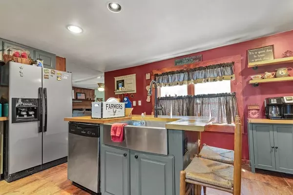 East Bridgewater, MA 02333,479 Washington St