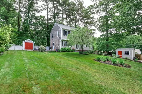 Halifax, MA 02338,1 Doris Road