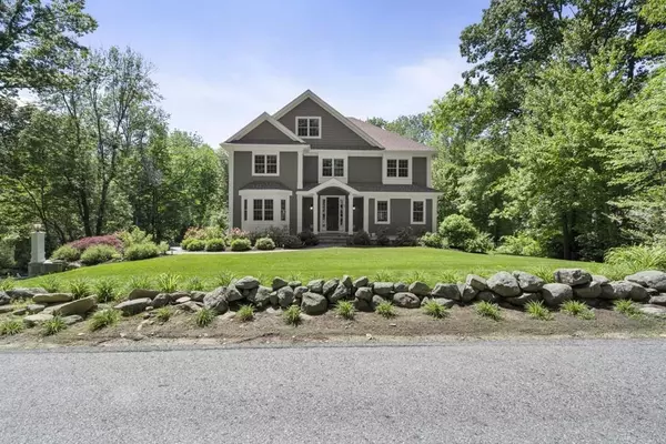 35 Atwood Rd, Southborough, MA 01772